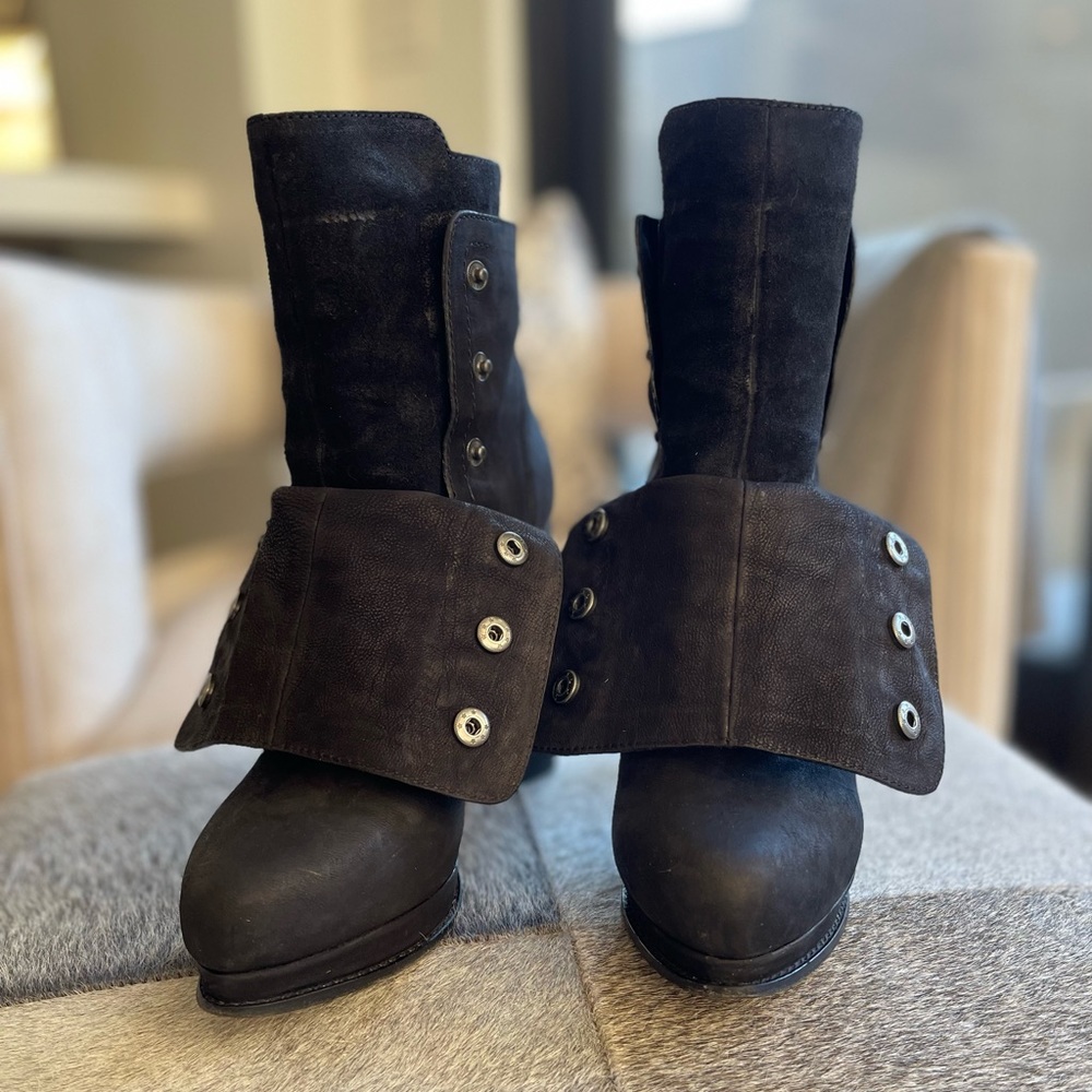Vera Wang Marilyn platform black bootie - Picture 5 of 9